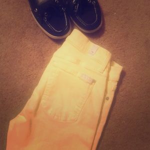 👍🏼LightYellow 7FAM Jeans-size 27🎇